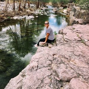 Meet your Posher, Alexis